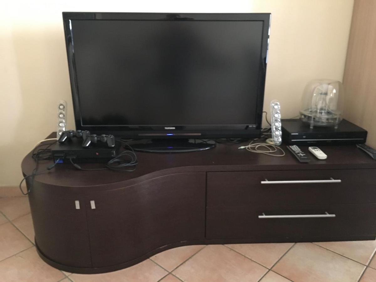 Casa Delfino - Appartamento Centro Storico A Due Passi Dalla Spiaggia & Mare, Porto & Ferrovia Civitavecchia Dış mekan fotoğraf