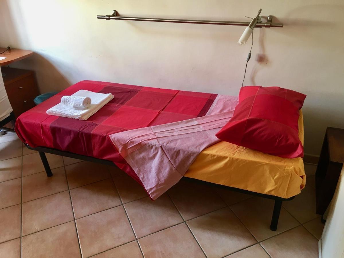 Casa Delfino - Appartamento Centro Storico A Due Passi Dalla Spiaggia & Mare, Porto & Ferrovia Civitavecchia Dış mekan fotoğraf