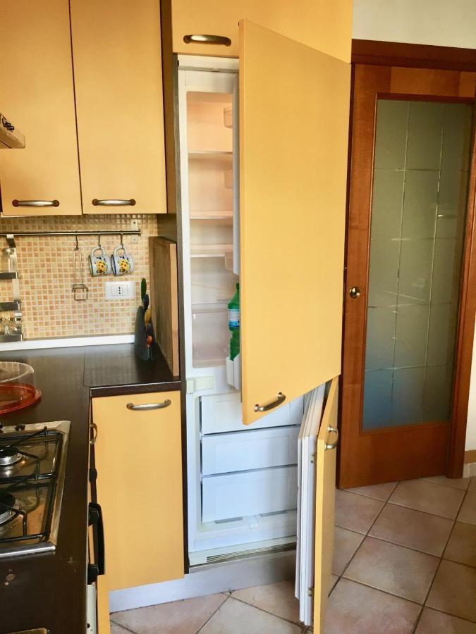 Casa Delfino - Appartamento Centro Storico A Due Passi Dalla Spiaggia & Mare, Porto & Ferrovia Civitavecchia Dış mekan fotoğraf